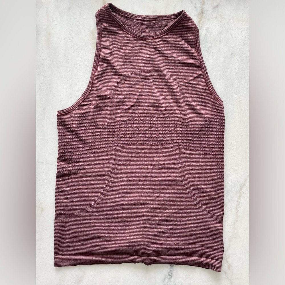 Lululemon Run Swiftly Raceback tank size 6